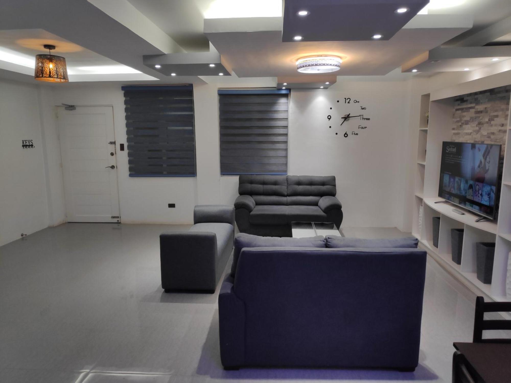 Tagaytay Staycation By Naya And Darla W Free Swimming Pool, Wifi & Netflix Tagaytay City Ngoại thất bức ảnh