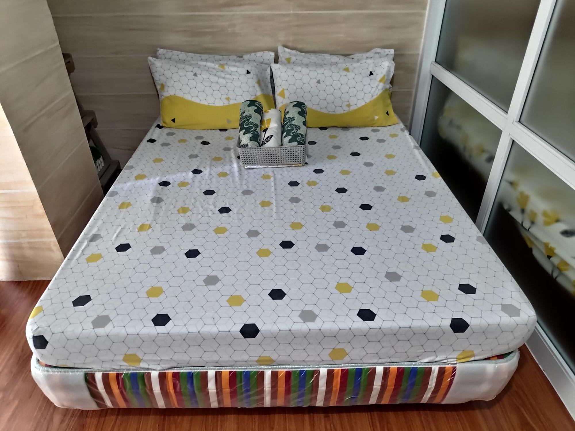 Tagaytay Staycation By Naya And Darla W Free Swimming Pool, Wifi & Netflix Tagaytay City Ngoại thất bức ảnh